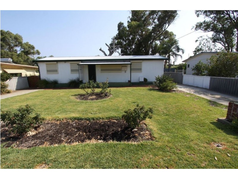 18 Morfitt Street, Mandurah WA 6210