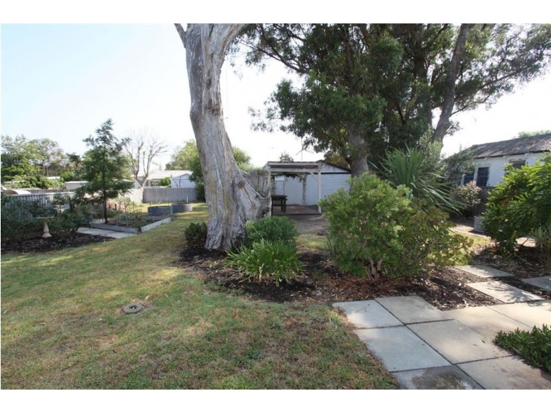 18 Morfitt Street, Mandurah WA 6210