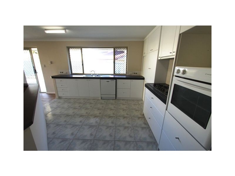 13 Ronsard Drive, San Remo WA 6210