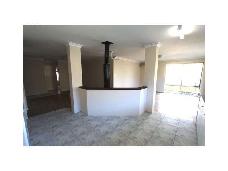 13 Ronsard Drive, San Remo WA 6210