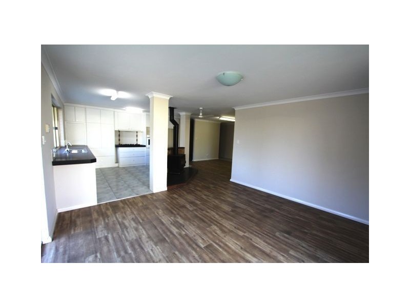 13 Ronsard Drive, San Remo WA 6210