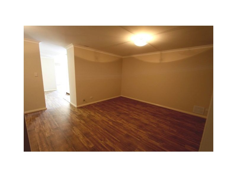 13 Ronsard Drive, San Remo WA 6210