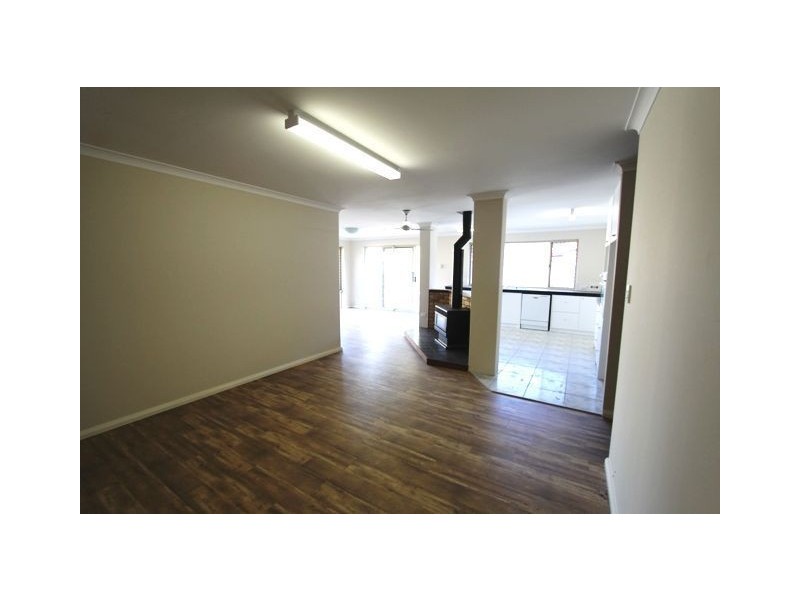 13 Ronsard Drive, San Remo WA 6210