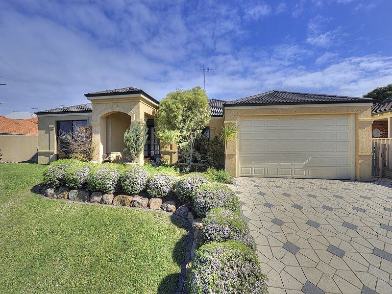 28 Caravel Way, Halls Head WA 6210