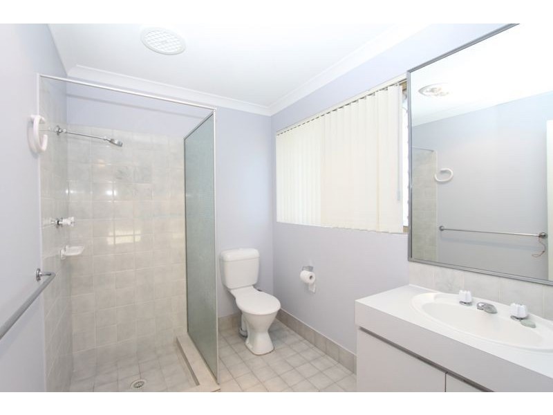 10 Saskatchewan Way, Greenfields WA 6210