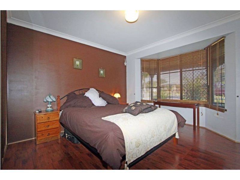 8 Marungi Way, Greenfields WA 6210