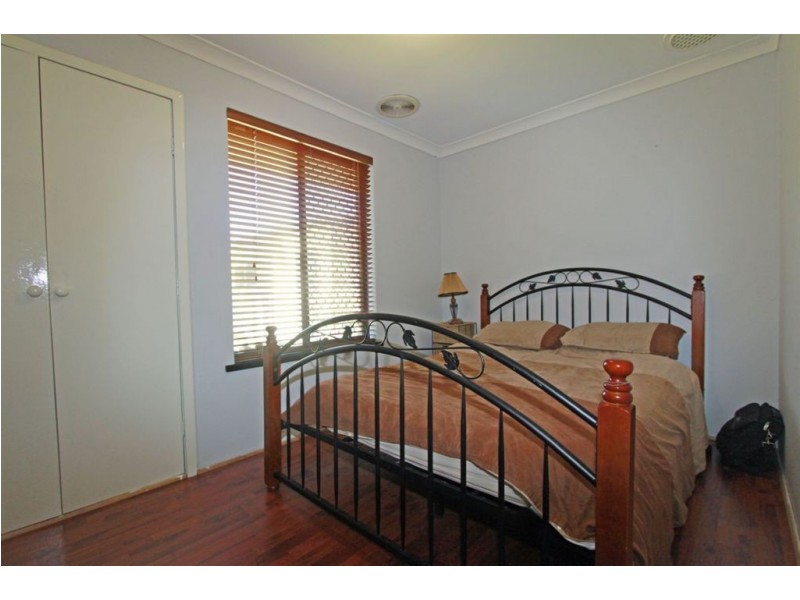 8 Marungi Way, Greenfields WA 6210