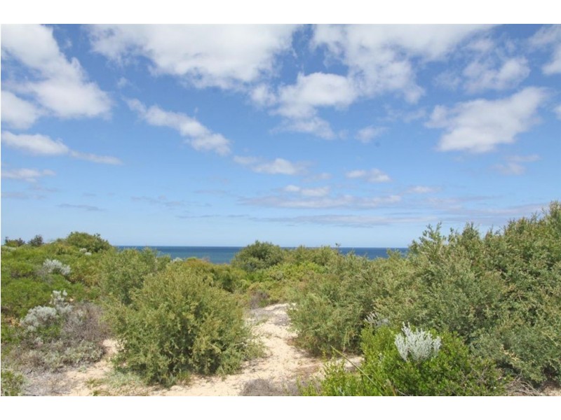 12 Oceanic Drive, Dawesville WA 6211