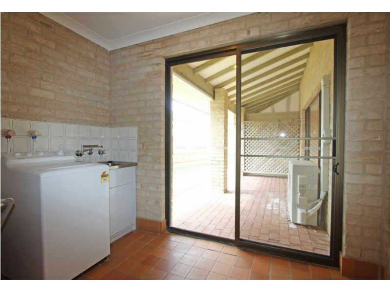 4 Yuna Street, Falcon WA 6210