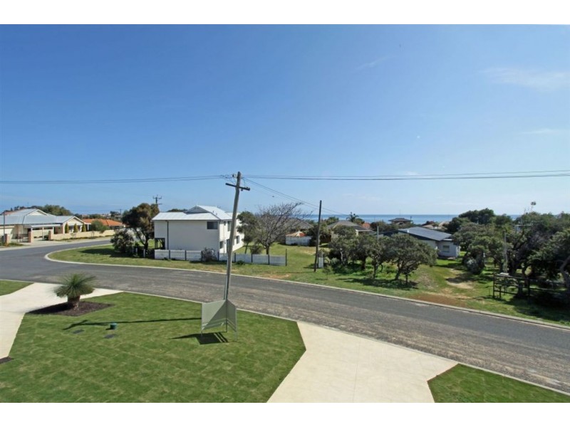 14 Scud Street, Falcon WA 6210