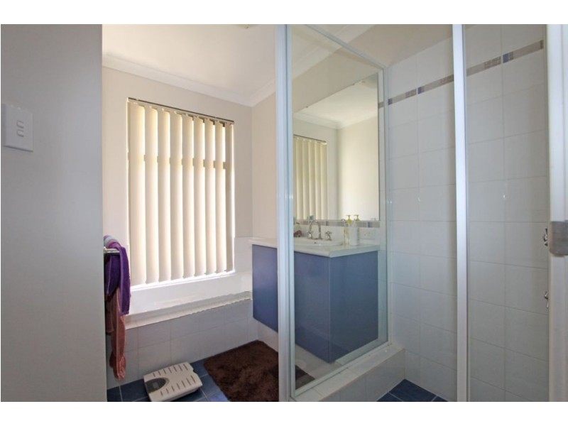 49 Hudson Drive, Dudley Park WA 6210