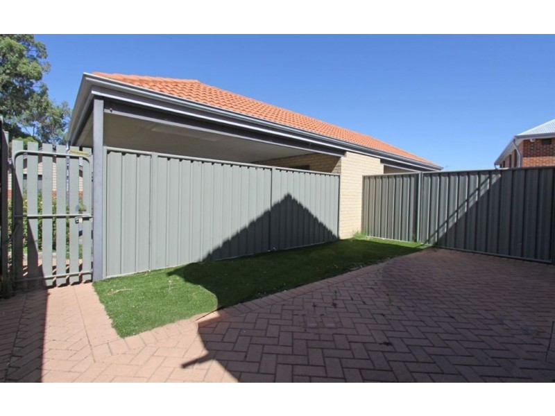 18/1 Mariners Cove Drive, Dudley Park WA 6210
