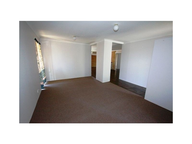 4 Winnipeg Court, Greenfields WA 6210