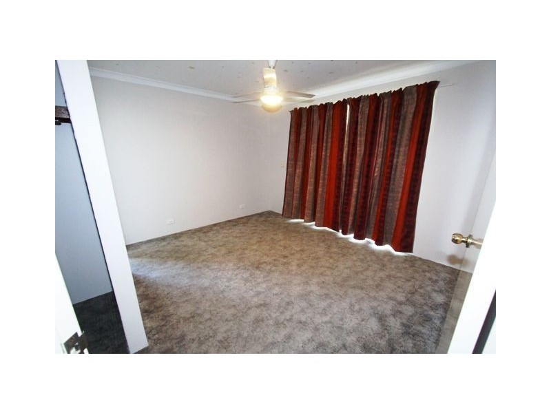 4 Winnipeg Court, Greenfields WA 6210