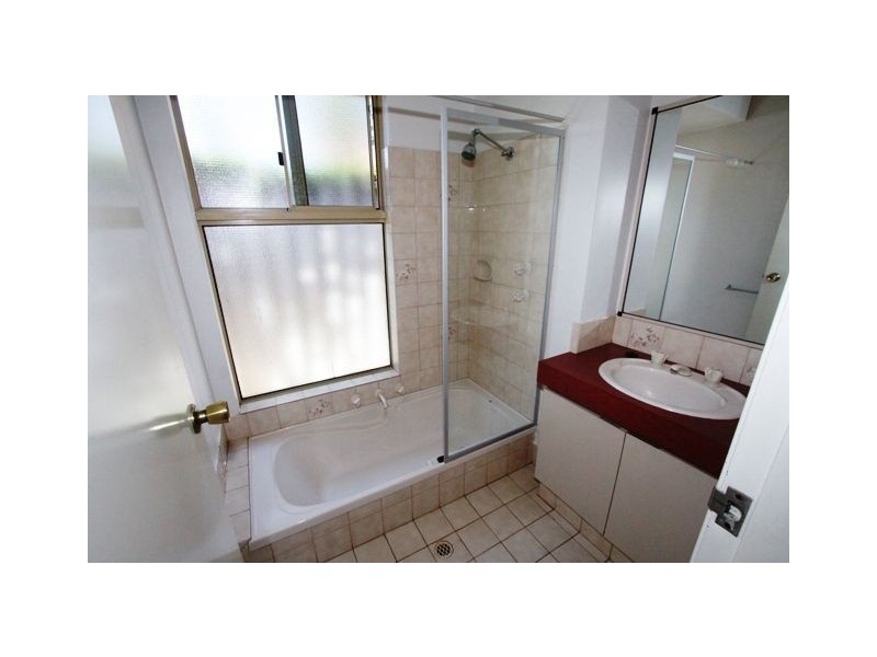 4 Winnipeg Court, Greenfields WA 6210