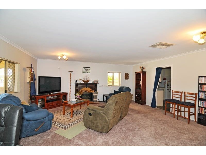 10 Asteria Court, Silver Sands WA 6210
