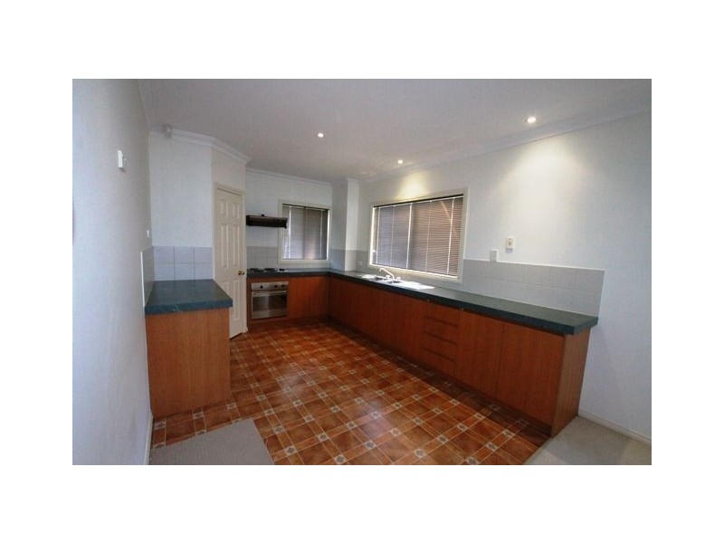 40 Darwin Terrace, Dudley Park WA 6210