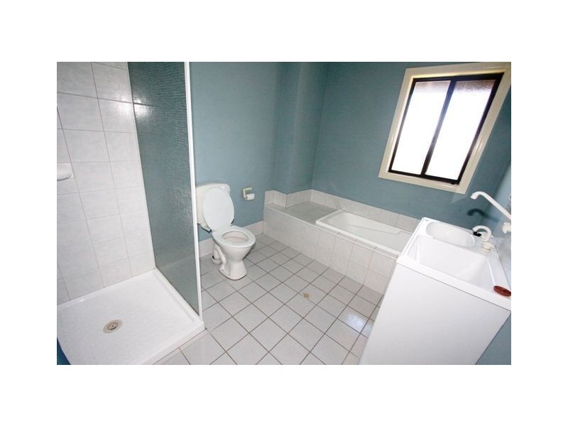 40 Darwin Terrace, Dudley Park WA 6210