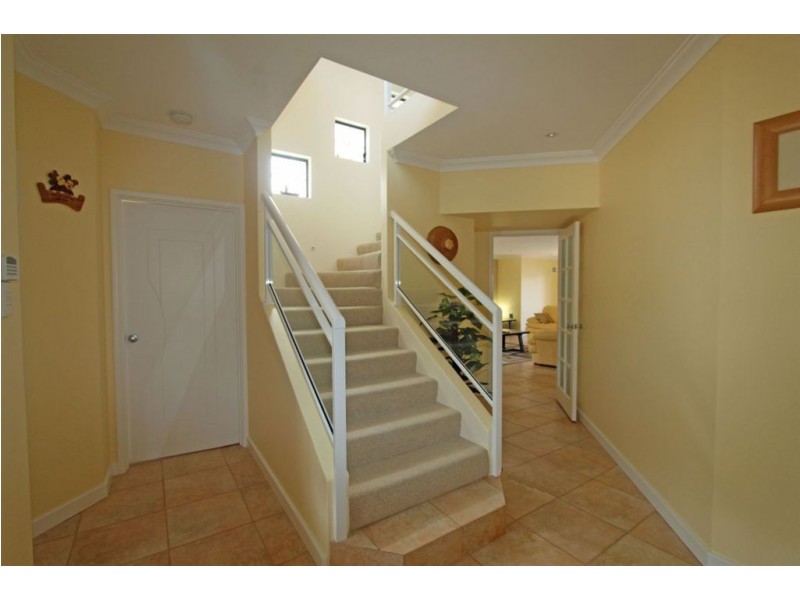 20 Santavea Mews, Halls Head WA 6210