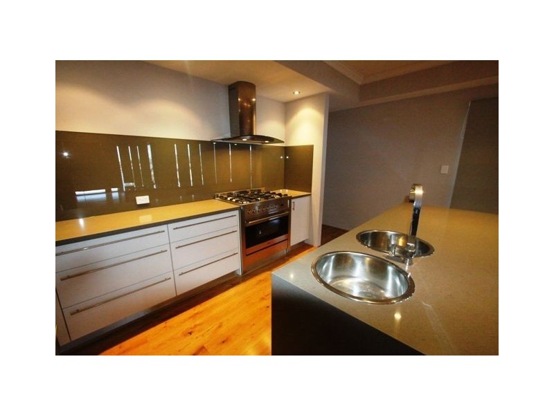 2/23 Florian mews, Mandurah WA 6210