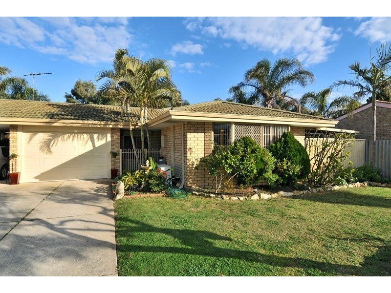 A/37 Elderberry Circle, Halls Head WA 6210