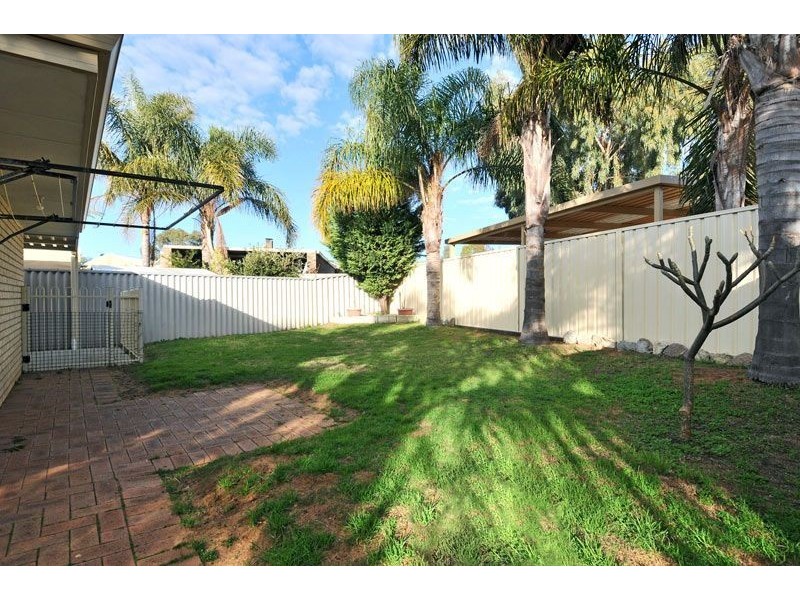 A/37 Elderberry Circle, Halls Head WA 6210