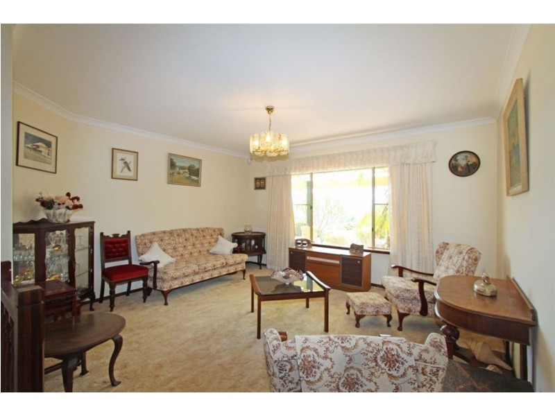 2 Harvey View Drive, Herron WA 6211