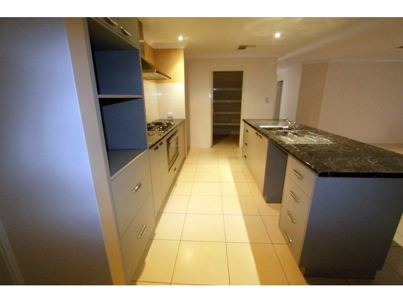 4 Tenterden Way, Baldivis WA 6171