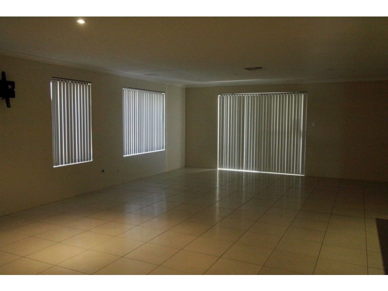 4 Tenterden Way, Baldivis WA 6171