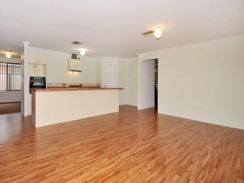 3 Camden Way, Meadow Springs WA 6210