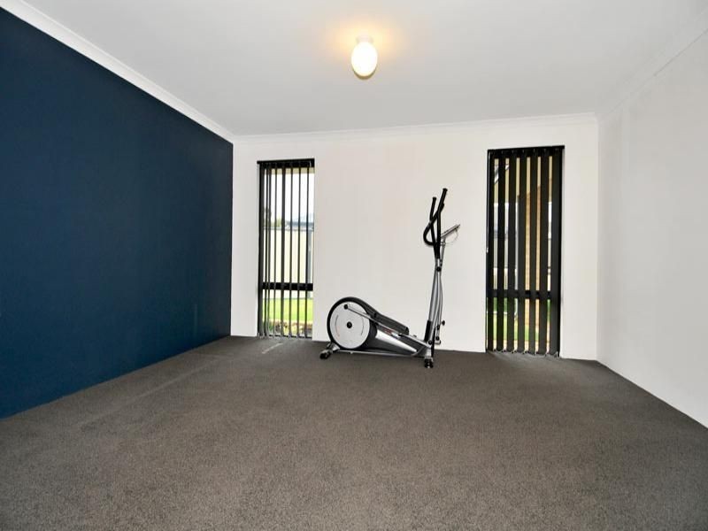 3 Camden Way, Meadow Springs WA 6210