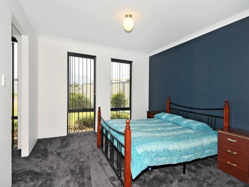 3 Camden Way, Meadow Springs WA 6210