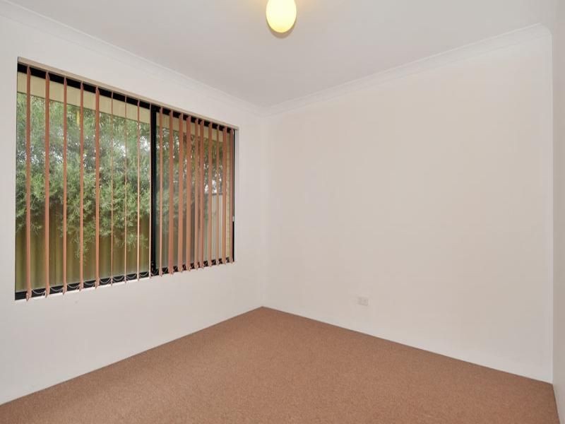 3 Camden Way, Meadow Springs WA 6210