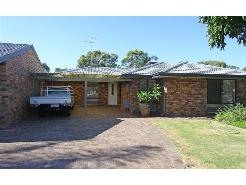 40 Hanson Way, Dudley Park WA 6210