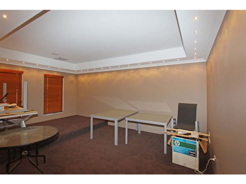 49 Quandong Parkway, Halls Head WA 6210