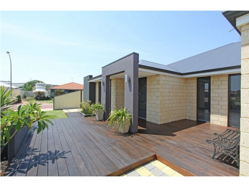 39 Catalpa Place, Falcon WA 6210