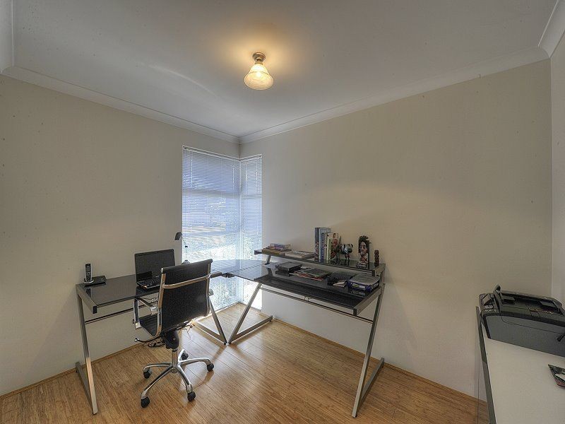 14 Sandalwood Close, Falcon WA 6210