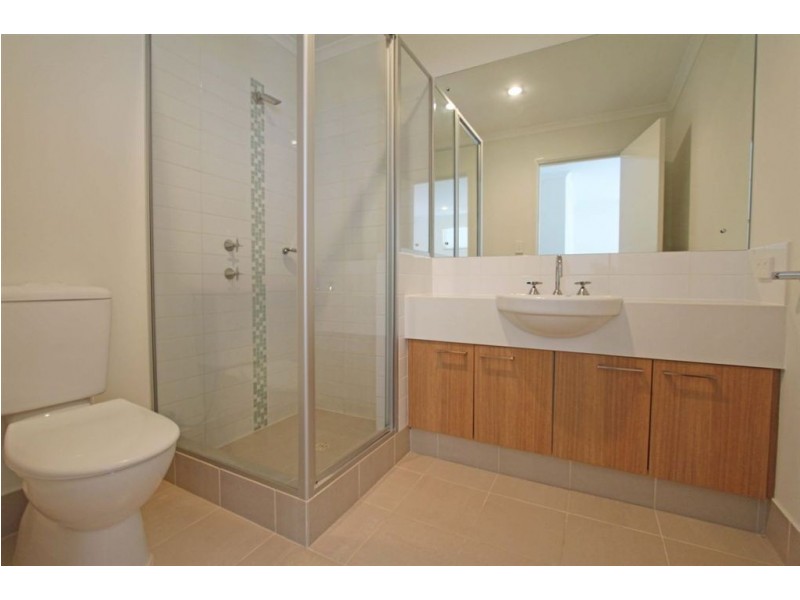 9/22 Butcherbird Loop, Erskine WA 6210