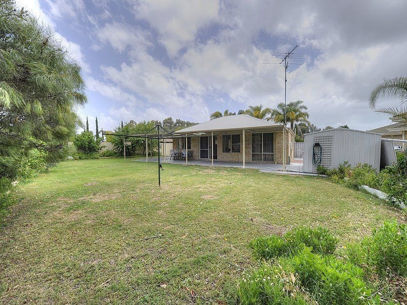 5 Cardin Rise, Greenfields WA 6210