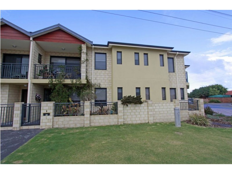 2/51 Sutton Street, Mandurah WA 6210