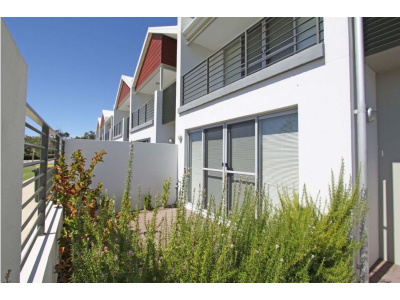 25/5 Bower Drive, Erskine WA 6210