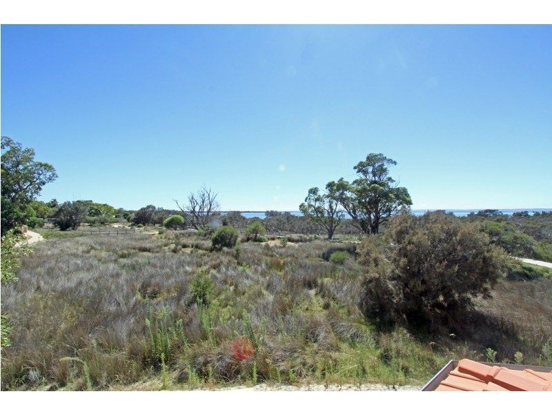 4/7 Bluerise Cove, Falcon WA 6210