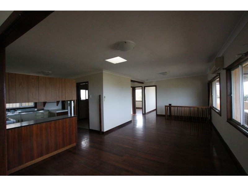 6 Minos Place, San Remo WA 6210