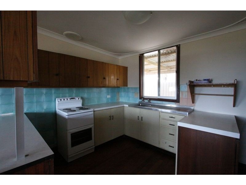 6 Minos Place, San Remo WA 6210