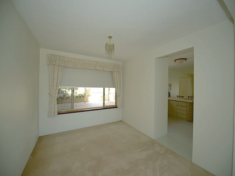 4 Foreshore Drive, Singleton WA 6175