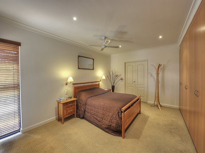 8 Cervantes Drive, Erskine WA 6210