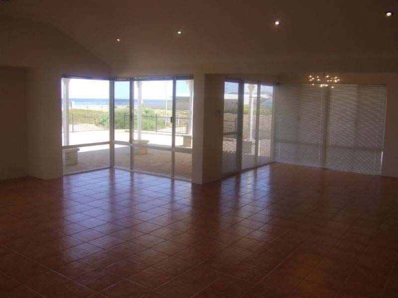 2 Dongara Vista, Dawesville WA 6211