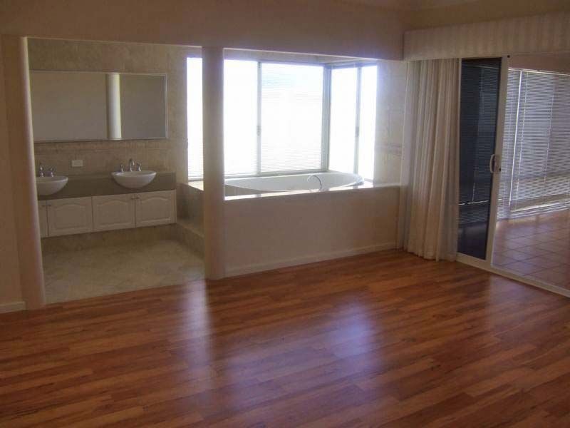 2 Dongara Vista, Dawesville WA 6211