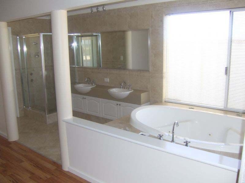 2 Dongara Vista, Dawesville WA 6211