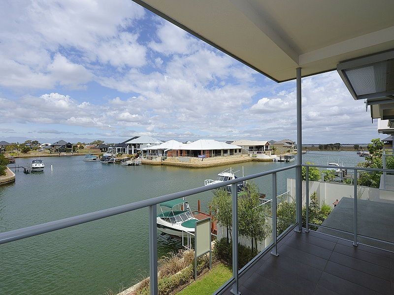 29 Tradewinds Retreat, Dudley Park WA 6210